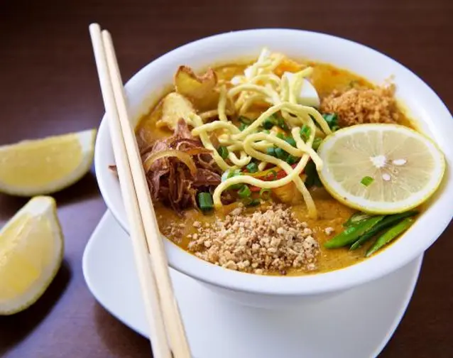 Burmese Khao Suey